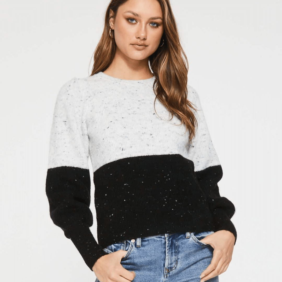 Lizzy Sweater in Cream & Black image