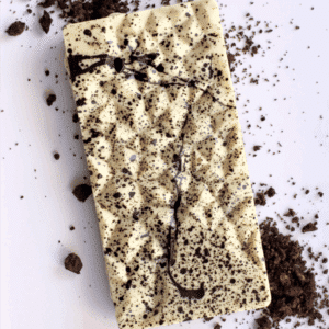 Glacier Chocolate White Chocolate with Cookies & Cream Artisan Bar