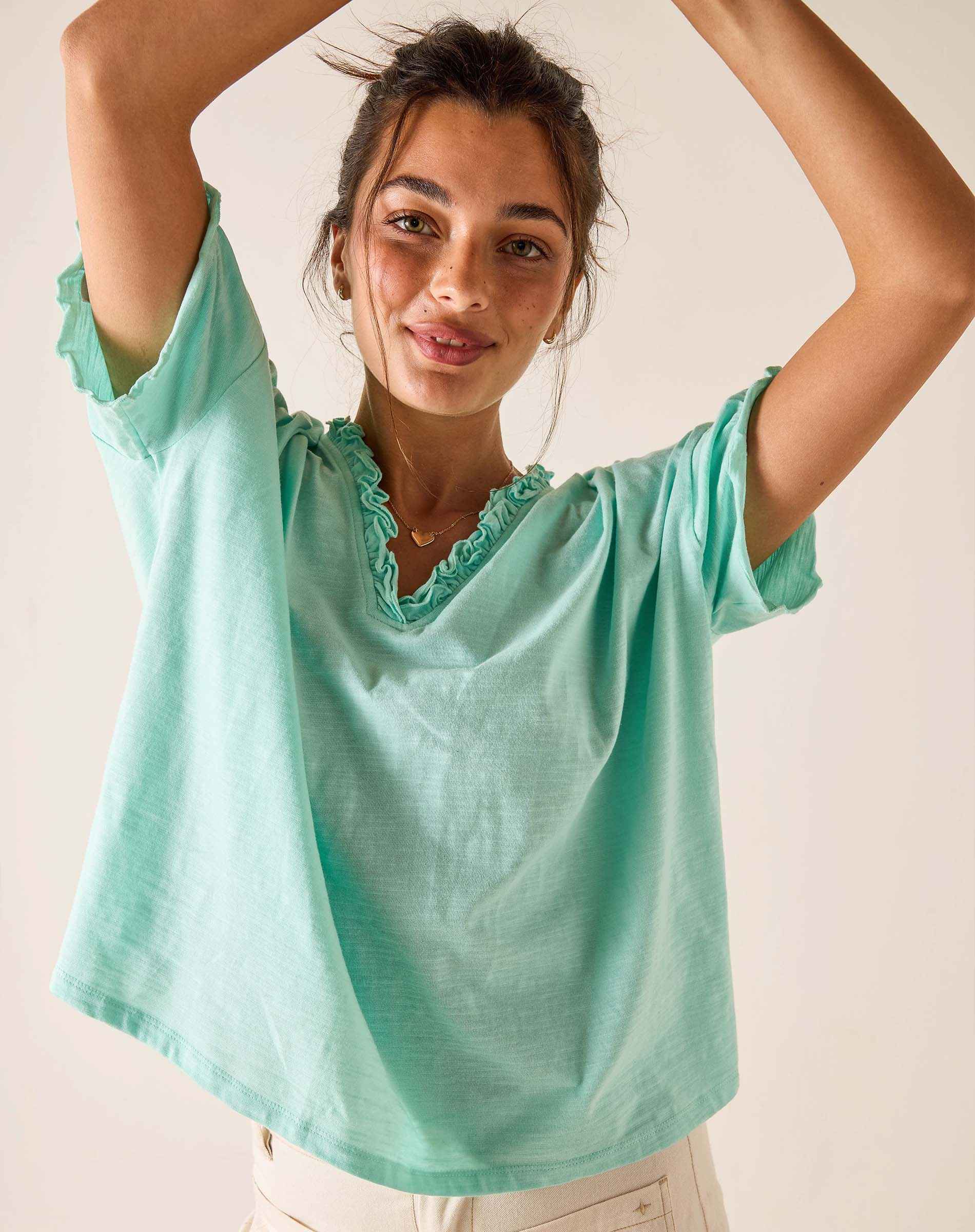 amelia ruffle tee mint